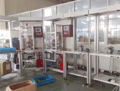 汽车齿轮盖组装线