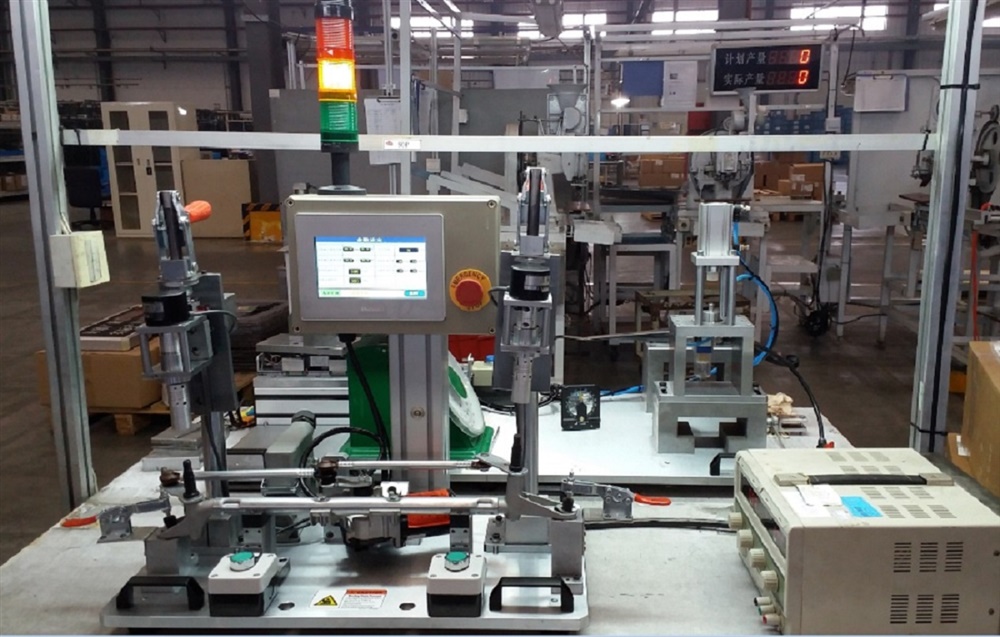 FIAT雨刮器角度检测机器